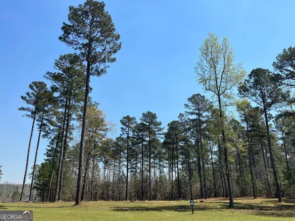 40 Highpine Dr, Eatonton, GA 31024