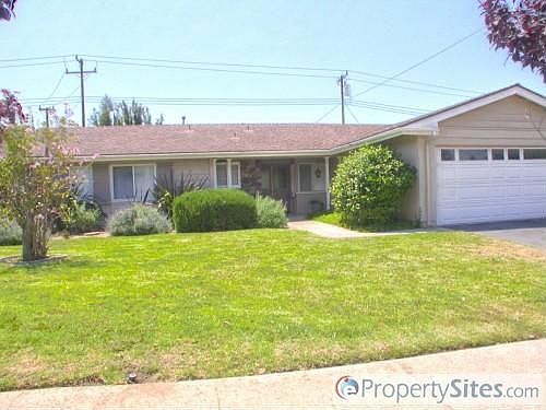 1st image of 3232 Corby Ave