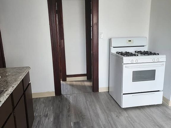5th image of 10008 Orleans Ave #1