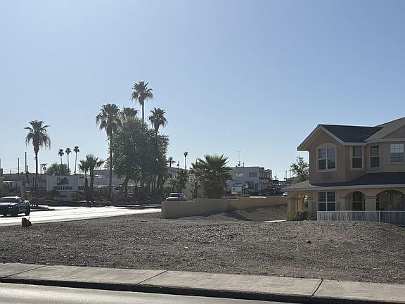 2nd image of 2000 Swanson Ave