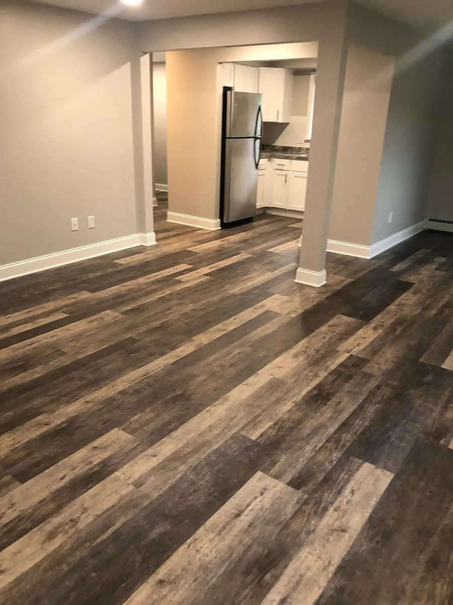 Photo 2 of 10 - 403 Spencerport Rd #3 - Rochester, NY Building Photo - 403 Spencerport Rd #3