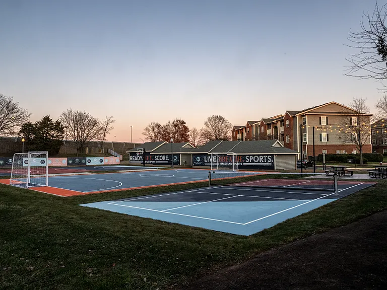 Halstead Centreville — Photo 23