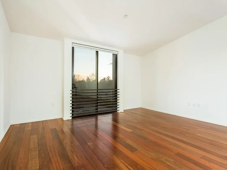 Abbot Lofts — Photo 10