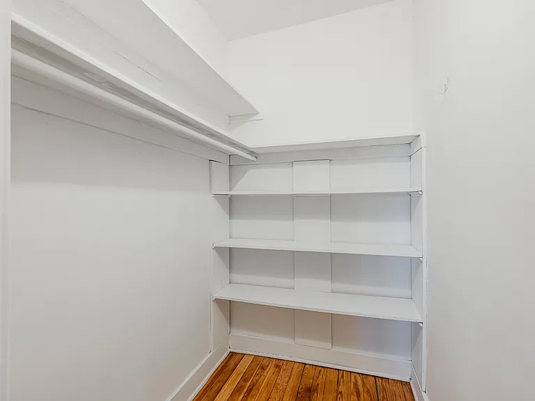 3815 Dewey Ave — Photo 35
