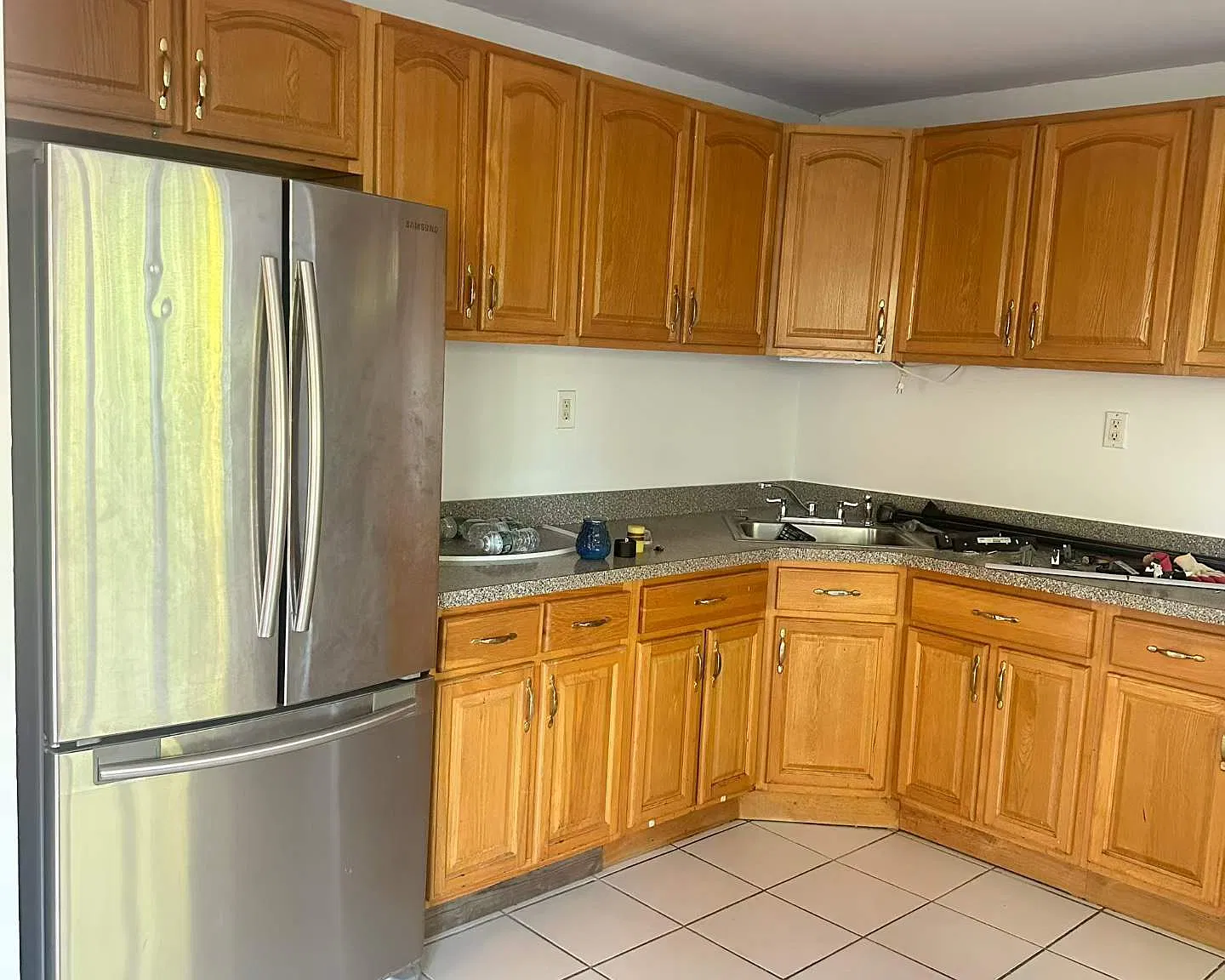 3 bed, 1350 sqft, $3,100 — Photo 1