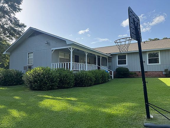 4th image of 1902 Orchard Dr