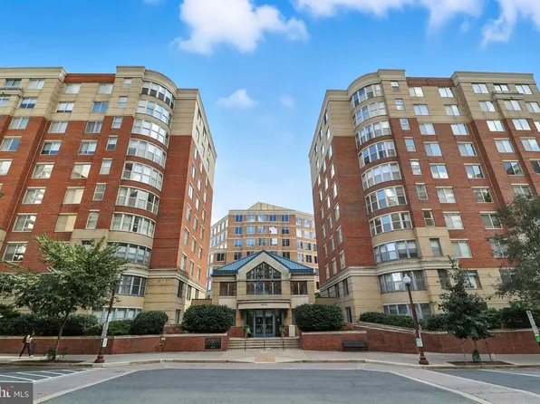 3830 9th St N APT 605W, Arlington, VA 22203