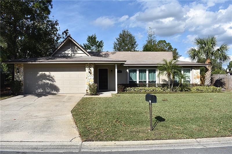 1st image of 227 Cambridge Dr