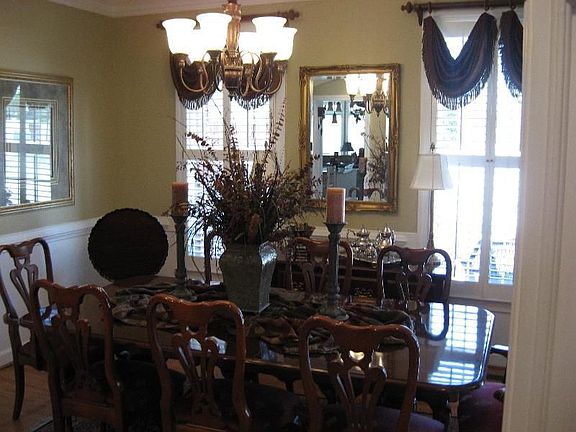 3rd image of 279 Briar Patch Ln