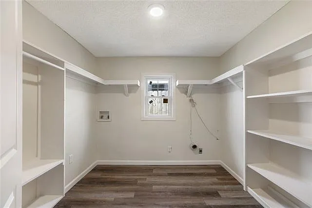 5200 Timber Crest Dr — Photo 10
