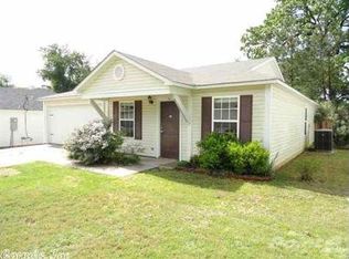 105 Butterfield Xing, Benton, AR 72015