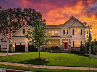 362 Park St NE, Vienna, VA 22180