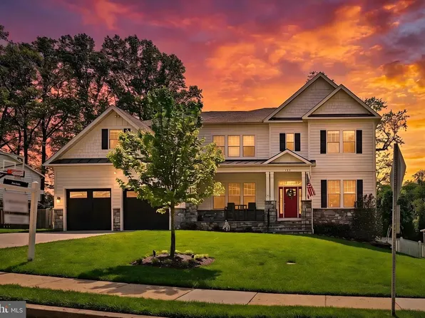 362 Park St NE, Vienna, VA 22180