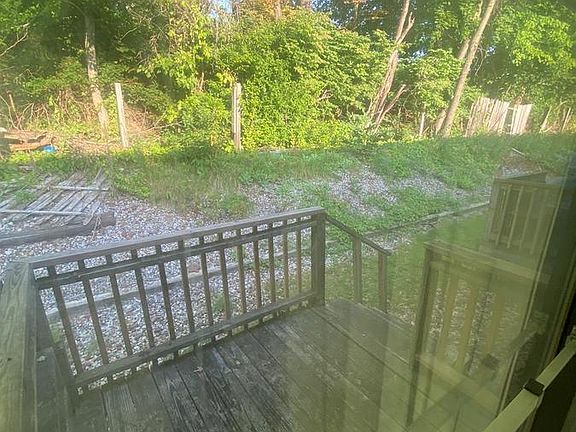 5th image of 203 Regan Rd APT 5