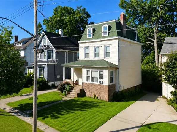 396 Bement Ave, Staten Island, NY 10310