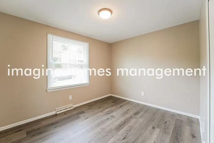 1184 Bucknell Dr — Photo 7