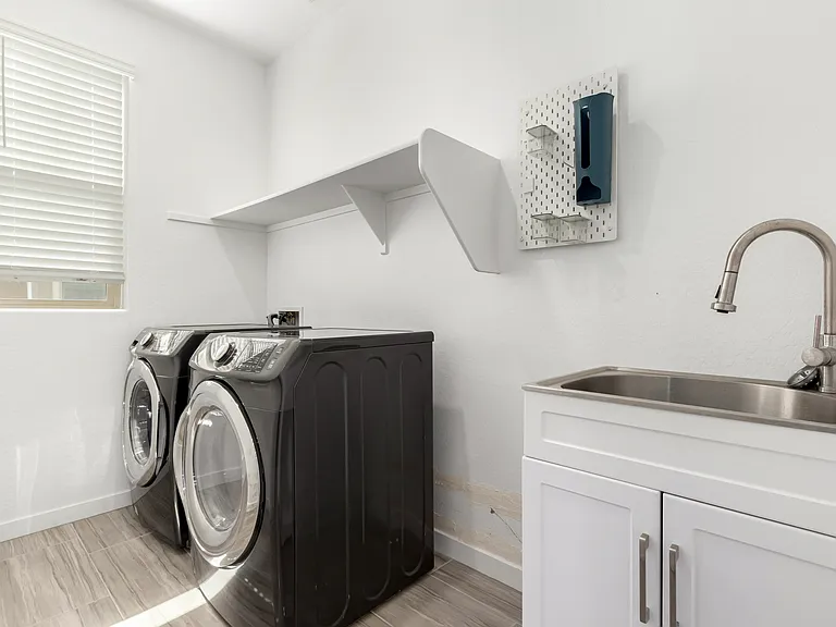 1131 E Marlin Dr — Photo 19