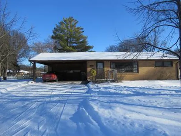 1416 13th St S, Moorhead, MN 56560