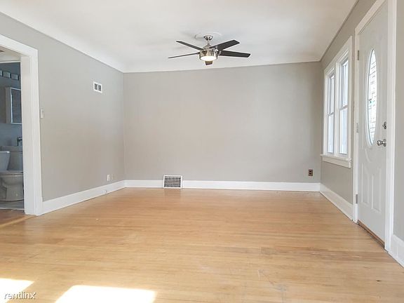 2nd image of 6229 N Garden Grove Ln