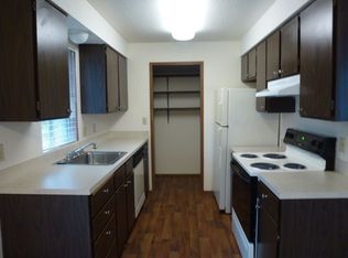 8746 Phinney Ave N APT 204, Seattle, WA 98103