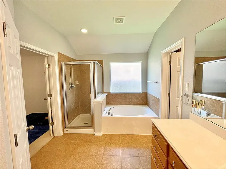 501 King Eider Ln — Photo 5
