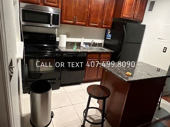 3rd image of 2425 E Central Blvd Unit 5