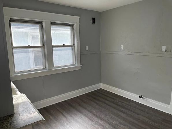 79 Ladner Ave FLOOR 2