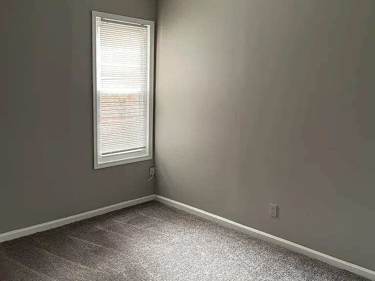 2753 Mosher St — Photo 8