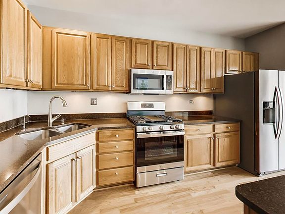 5th image of 1195 Georgetown Way