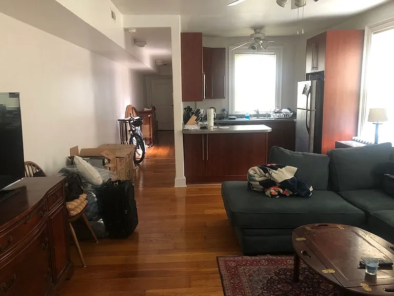 711 Walnut St — Photo 11