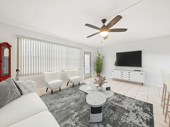 4th image of 377 Windsor Q