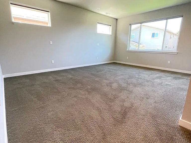 304 E Stanford Ave — Photo 21