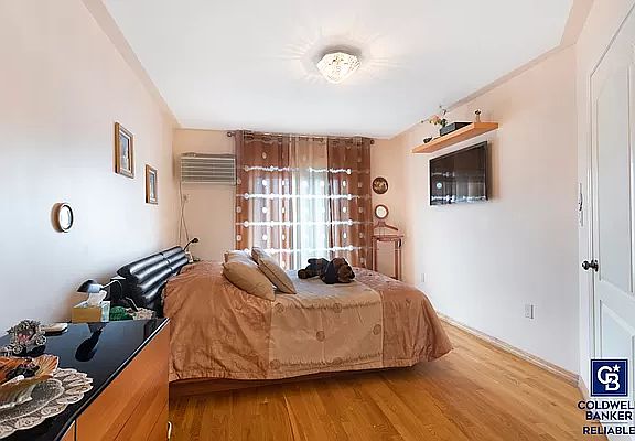 5th image of 2311 Gerritsen Ave #3C