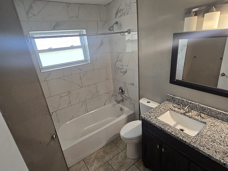 4125 Potomac Ave — Photo 5