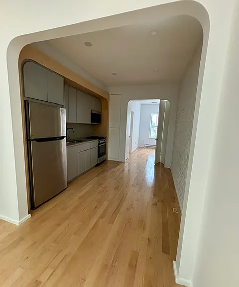 8120 5th Ave #3 — Photo 2
