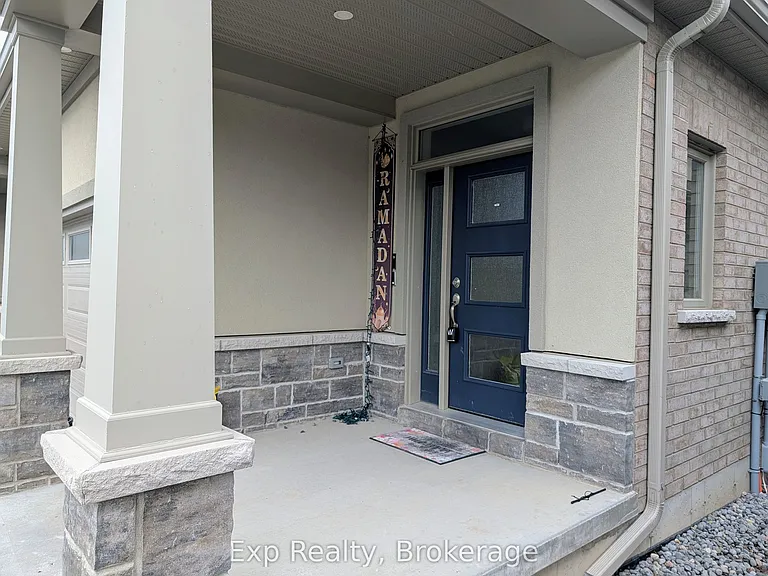 96 Athabaska Dr — Photo 22