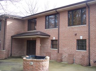 410 N Pinecrest Ln, Bristol, VA 24201