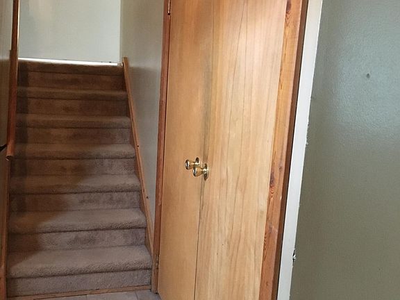5th image of 66 Evergreen Dr