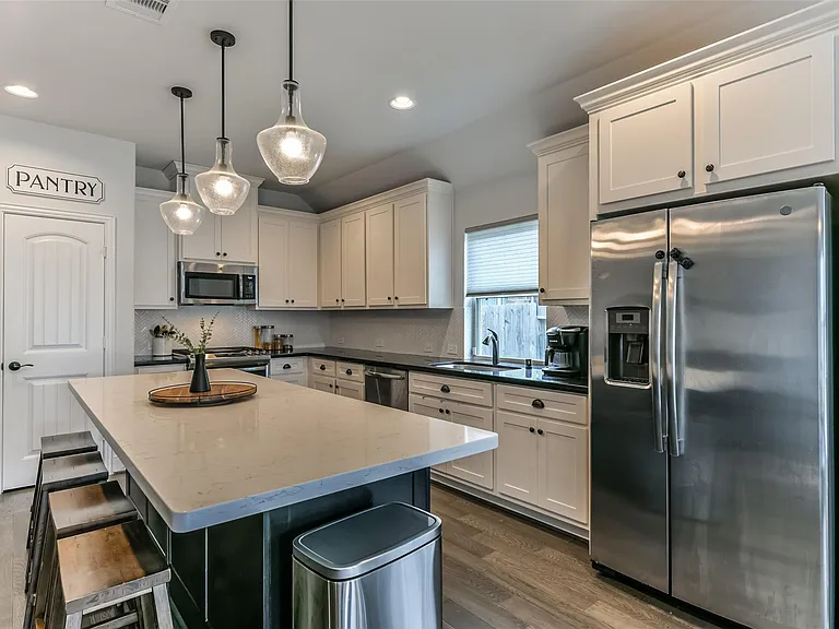 1316 Graham Trace Ln — Photo 9