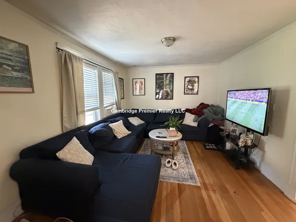 171 Boston Ave #2, Somerville, MA 02144