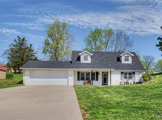 135 Binghampton Dr, Jackson, MO