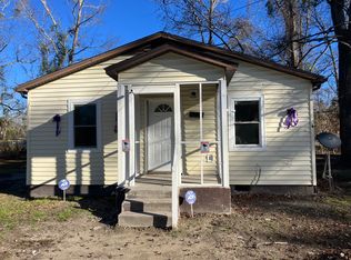 426 W Columbus St, Whiteville, NC 28472