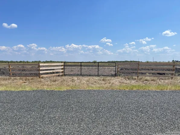 LOT 11 CR 512 LOT 11, Dhanis, TX 78850
