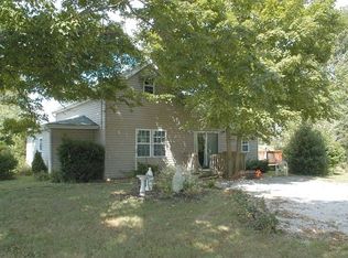 10710 Bradford Rd, Greenville, IN 47124