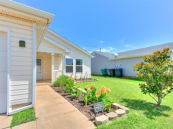 2nd image of 10509 Aberdeen Dr
