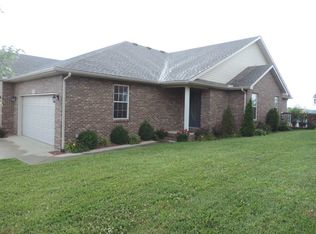 1593 McHugh Ct, Maysville, KY 41056