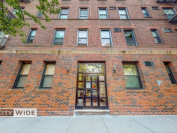 5th image of 21 E 2nd St APT 36
