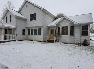 218 W Front St, Pemberville, OH