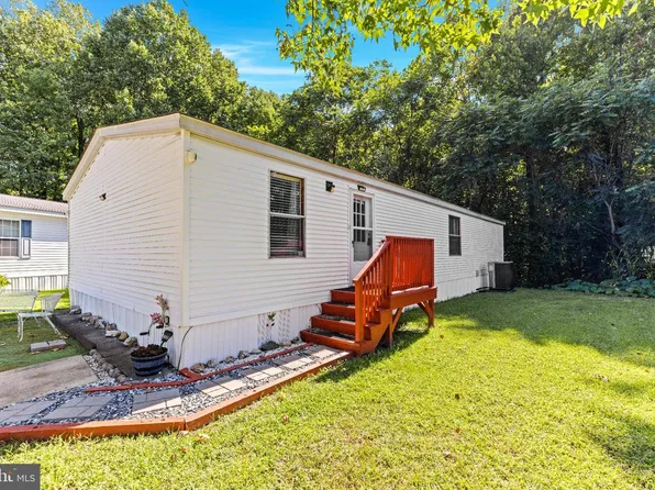 121 Konrad Morgan Way, Lothian, MD 20711