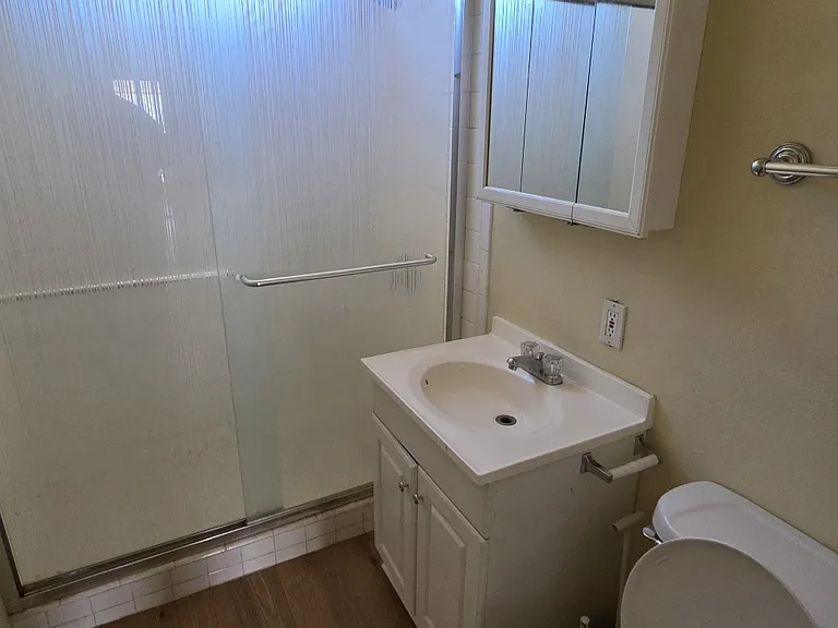 4087 Kensington Way — Photo 3